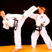 Jungdo-Taekwondo-Stuttgart-Jugendliche-Präzisions-Kick